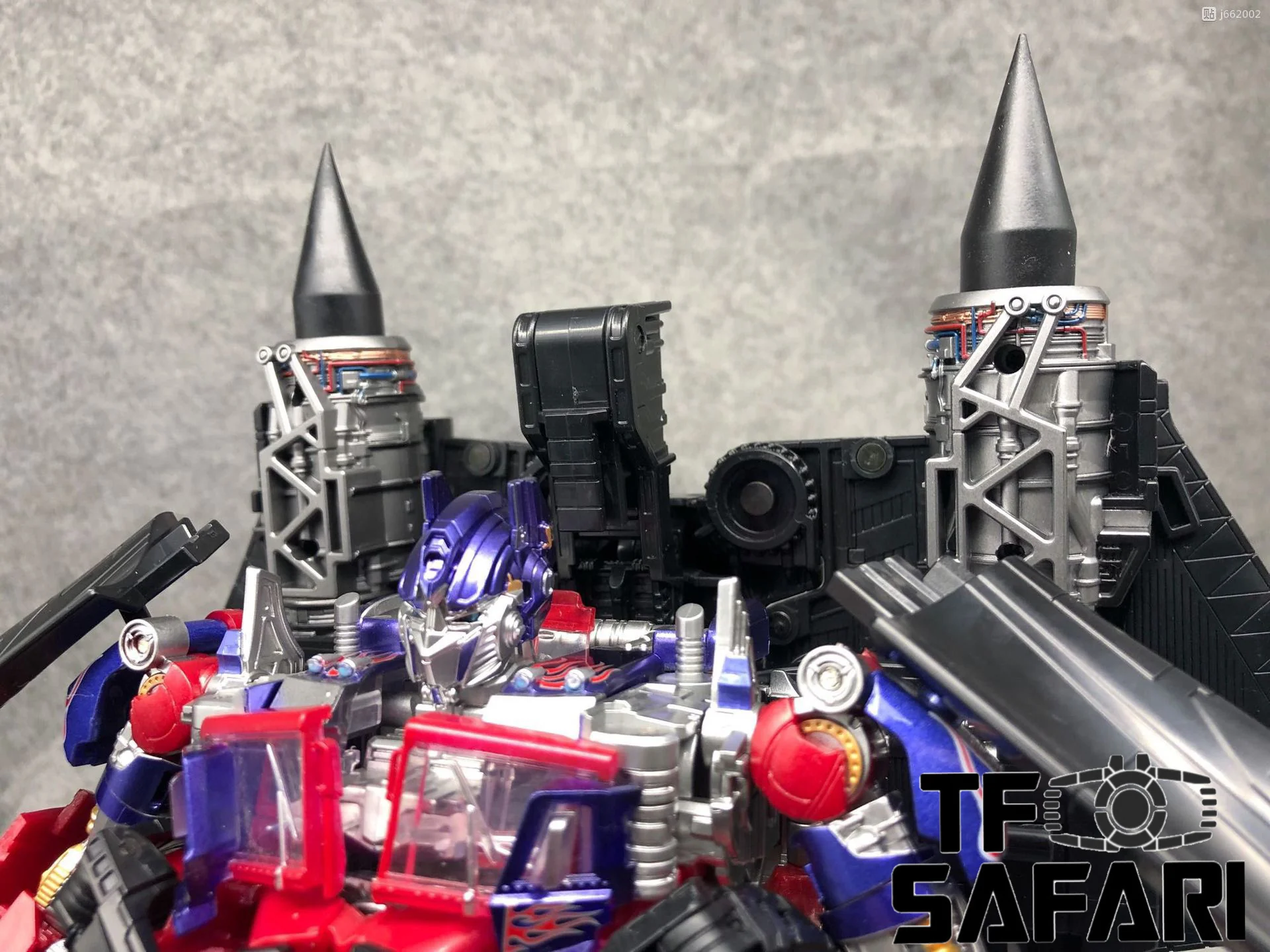 AOYI Mech LS-14 LS14 Optimus Prime (Oversized OS SS32) LS-15 LS15 Jetfire (Oversized OS SS35) BMB 8 AOYI Mech LS-14 LS14 Optimus Prime (Oversized OS SS32) LS-15 LS15 Jetfire (Oversized OS SS35) BMB