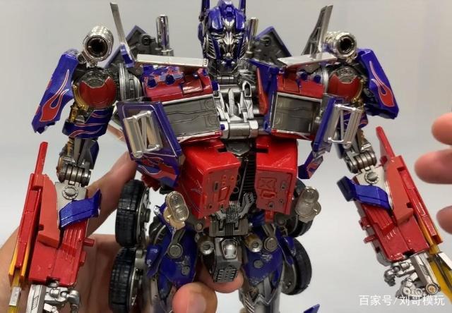 4th Party WJ KO Not MPM04 MPM-04 Optimus Prime Oversized (Black Apple Alloy Modified version) 30cm / 11.5" 12 4th Party WJ KO Not MPM04 MPM-04 Optimus Prime Oversized (Black Apple Alloy Modified version) 30cm / 11.5"