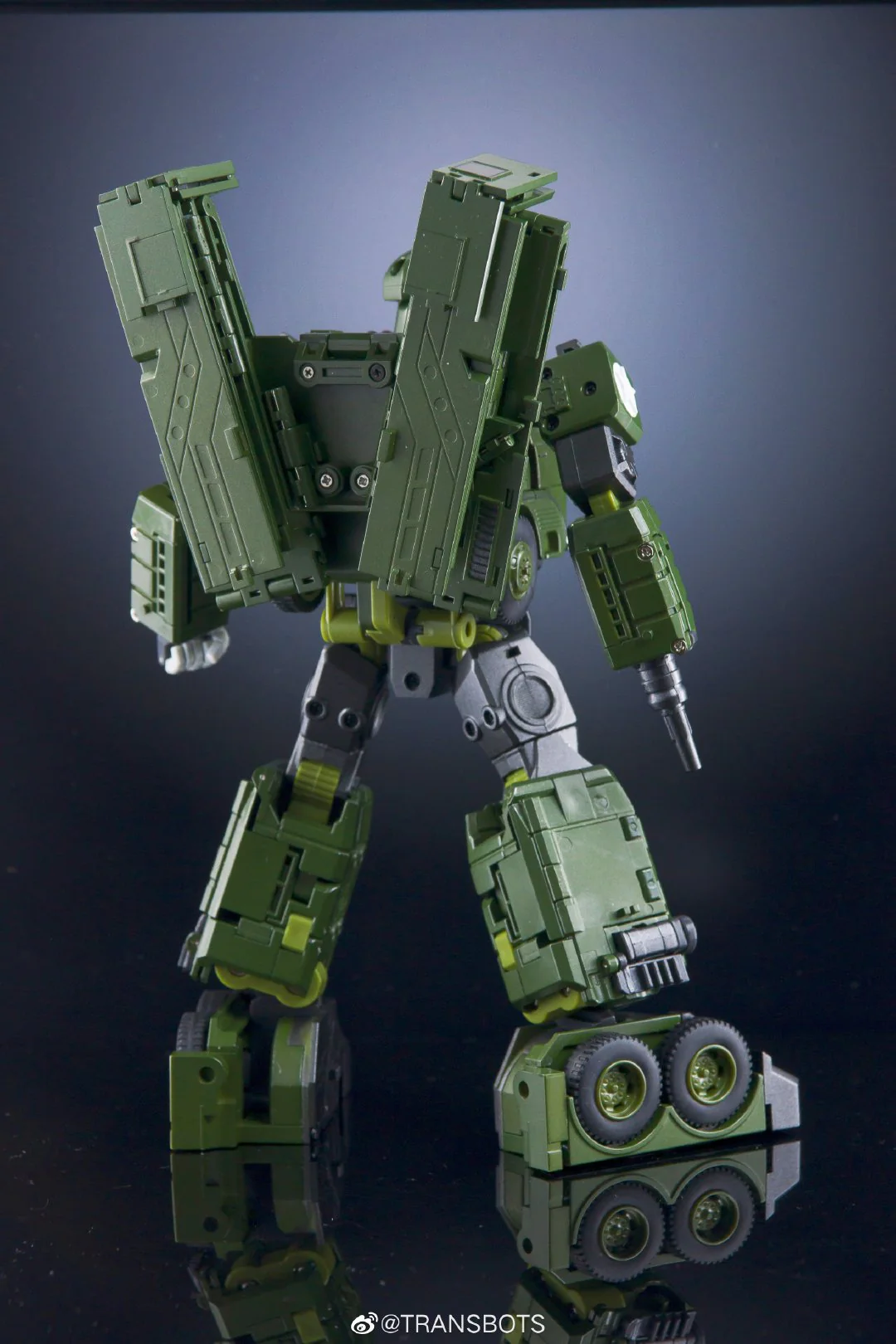 XTransbots XTransbots MX-36 MX-XXXVI MX36 Bulwark (Bulkhead) X-transbots 22cm / 8.7" 17 XTransbots XTransbots MX-36 MX-XXXVI MX36 Bulwark (Bulkhead) X-transbots 22cm / 8.7"