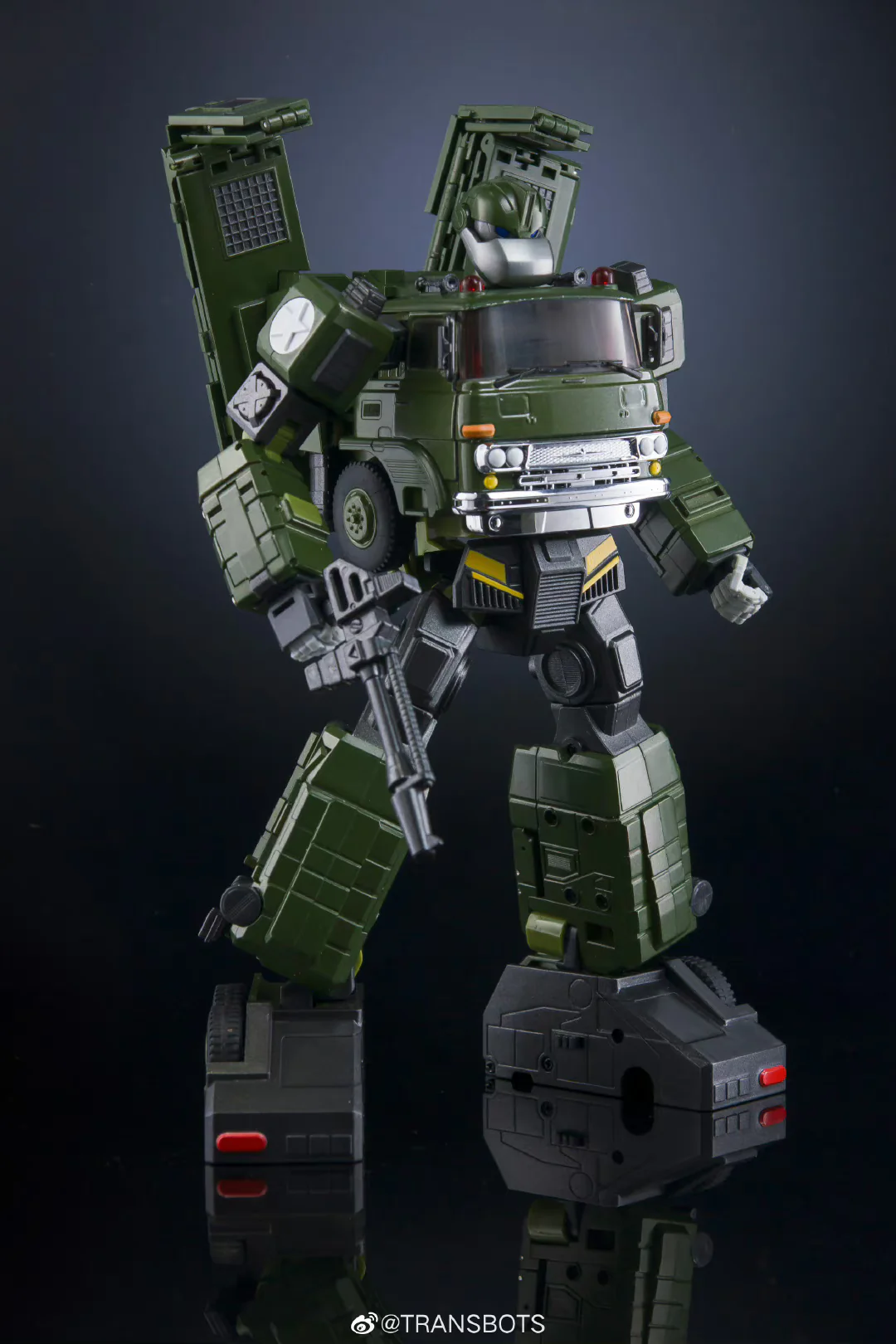 XTransbots XTransbots MX-36 MX-XXXVI MX36 Bulwark (Bulkhead) X-transbots 22cm / 8.7" 6 XTransbots XTransbots MX-36 MX-XXXVI MX36 Bulwark (Bulkhead) X-transbots 22cm / 8.7"