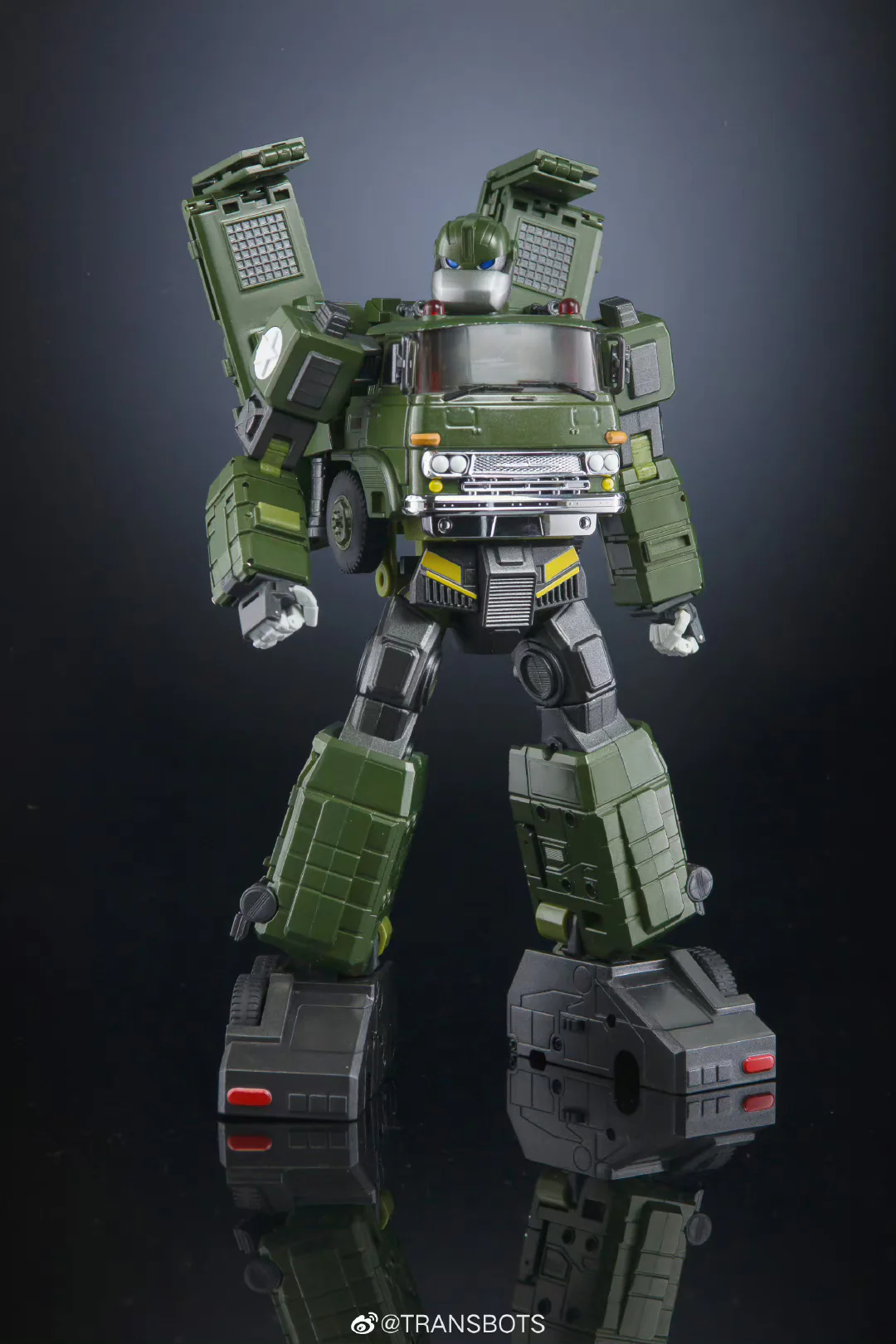XTransbots XTransbots MX-36 MX-XXXVI MX36 Bulwark (Bulkhead) X-transbots 22cm / 8.7" 10 XTransbots XTransbots MX-36 MX-XXXVI MX36 Bulwark (Bulkhead) X-transbots 22cm / 8.7"