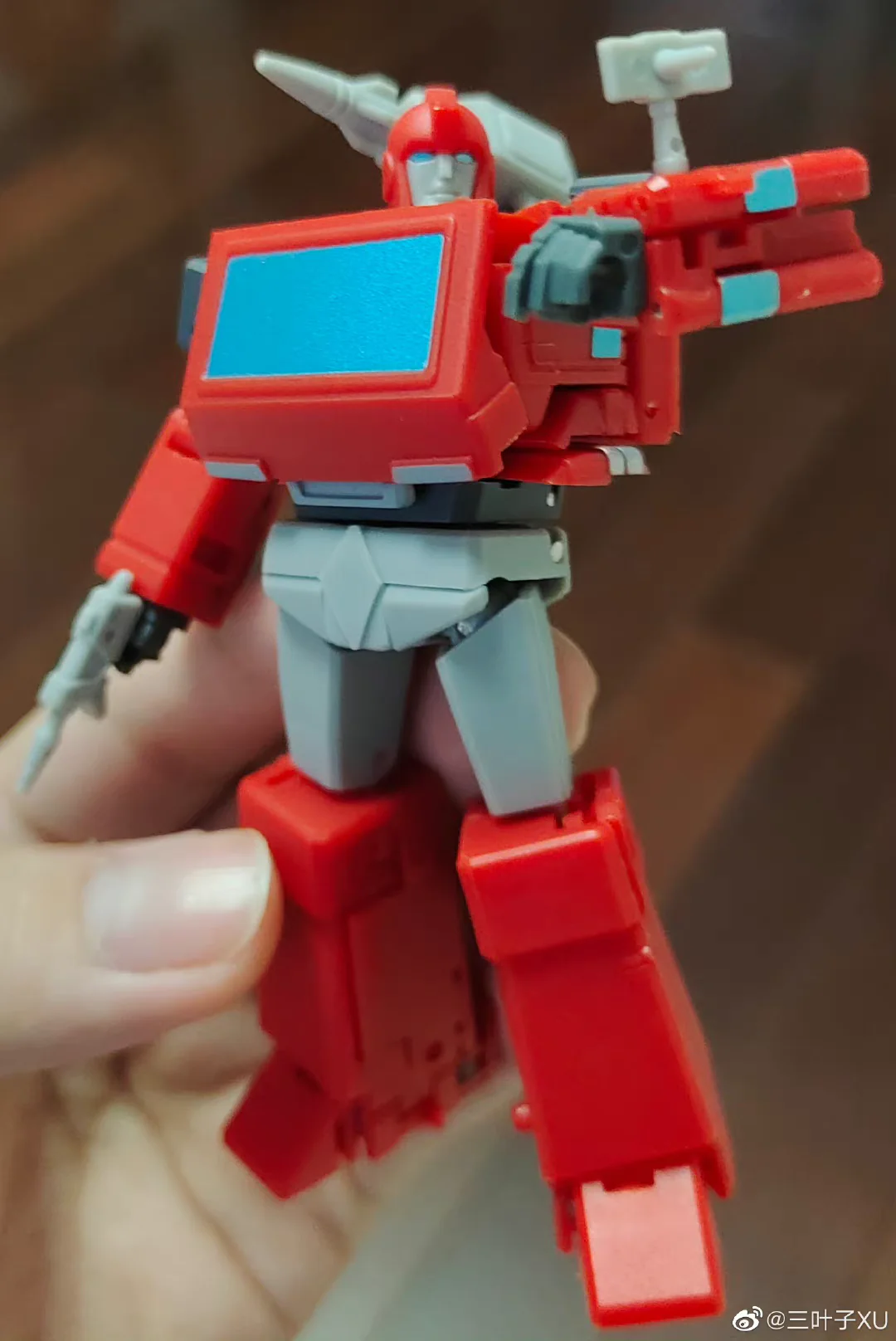 Magic Square MS-Toys MS-B44 MSB44 Ken (Ironhide Legends Class) 10cm / 4" 15 Magic Square MS-Toys MS-B44 MSB44 Ken (Ironhide Legends Class) 10cm / 4"