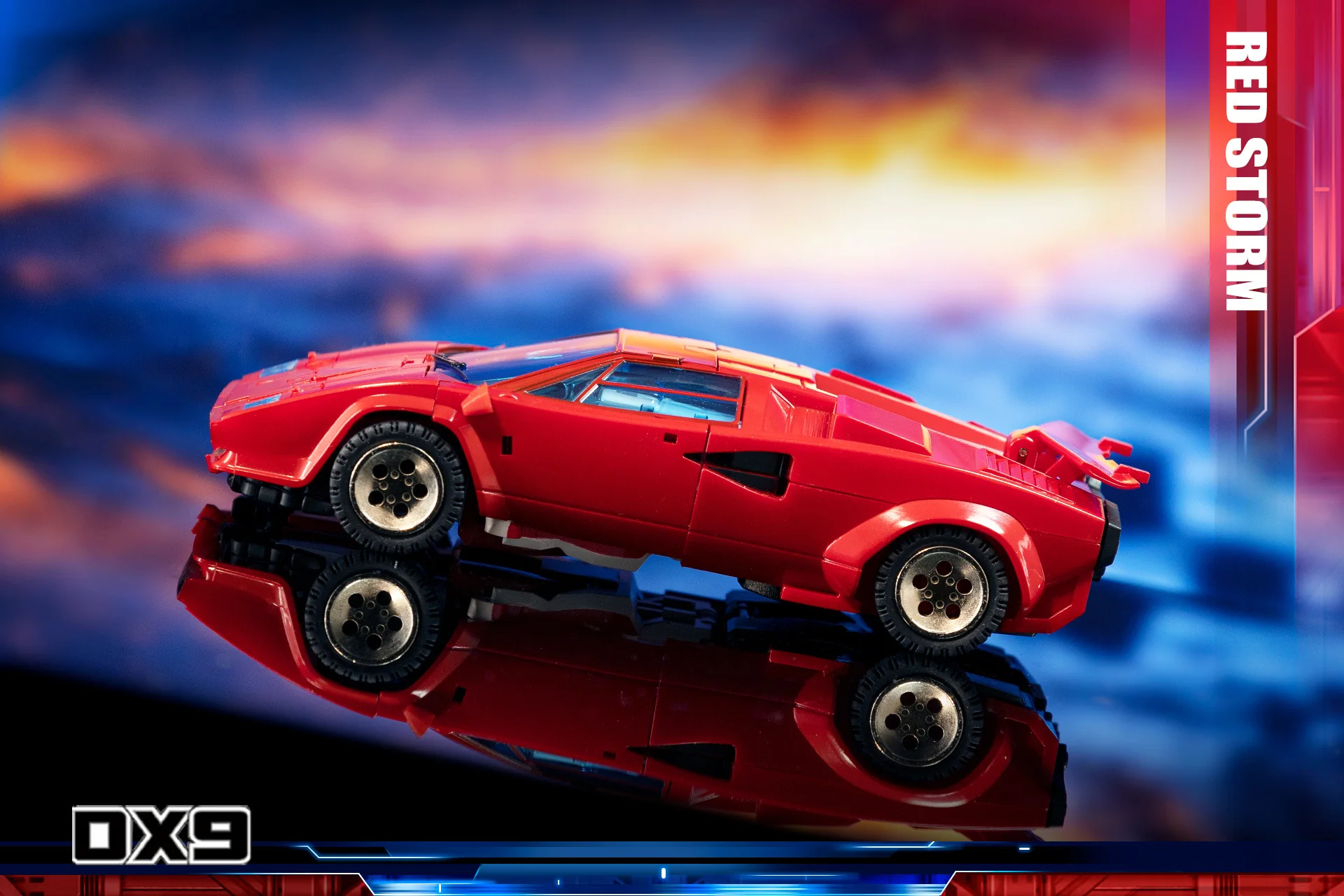 DX9 Toys D21 D-21 Red Storm (Sideswipe G1 MP 2.0) 21 DX9 Toys D21 D-21 Red Storm (Sideswipe G1 MP 2.0)