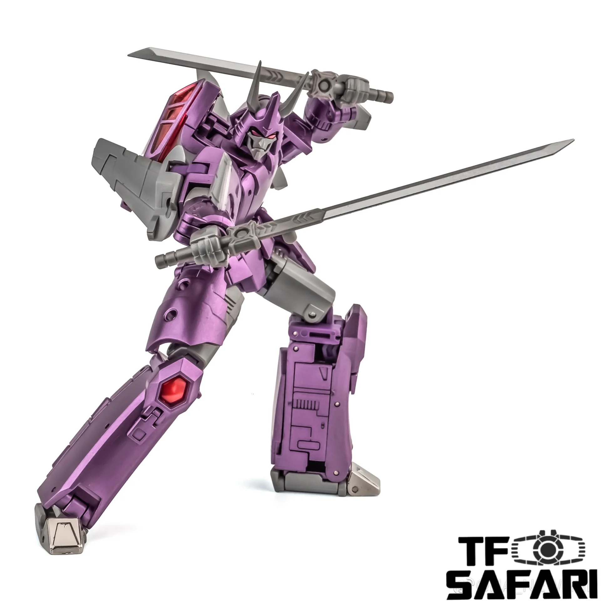 NA NewAge H43W H-43W Toshiro (Cyclonus) IDW Comic Version New Age 12cm / 4.7" 4 NA NewAge H43W H-43W Toshiro (Cyclonus) IDW Comic Version New Age 12cm / 4.7"