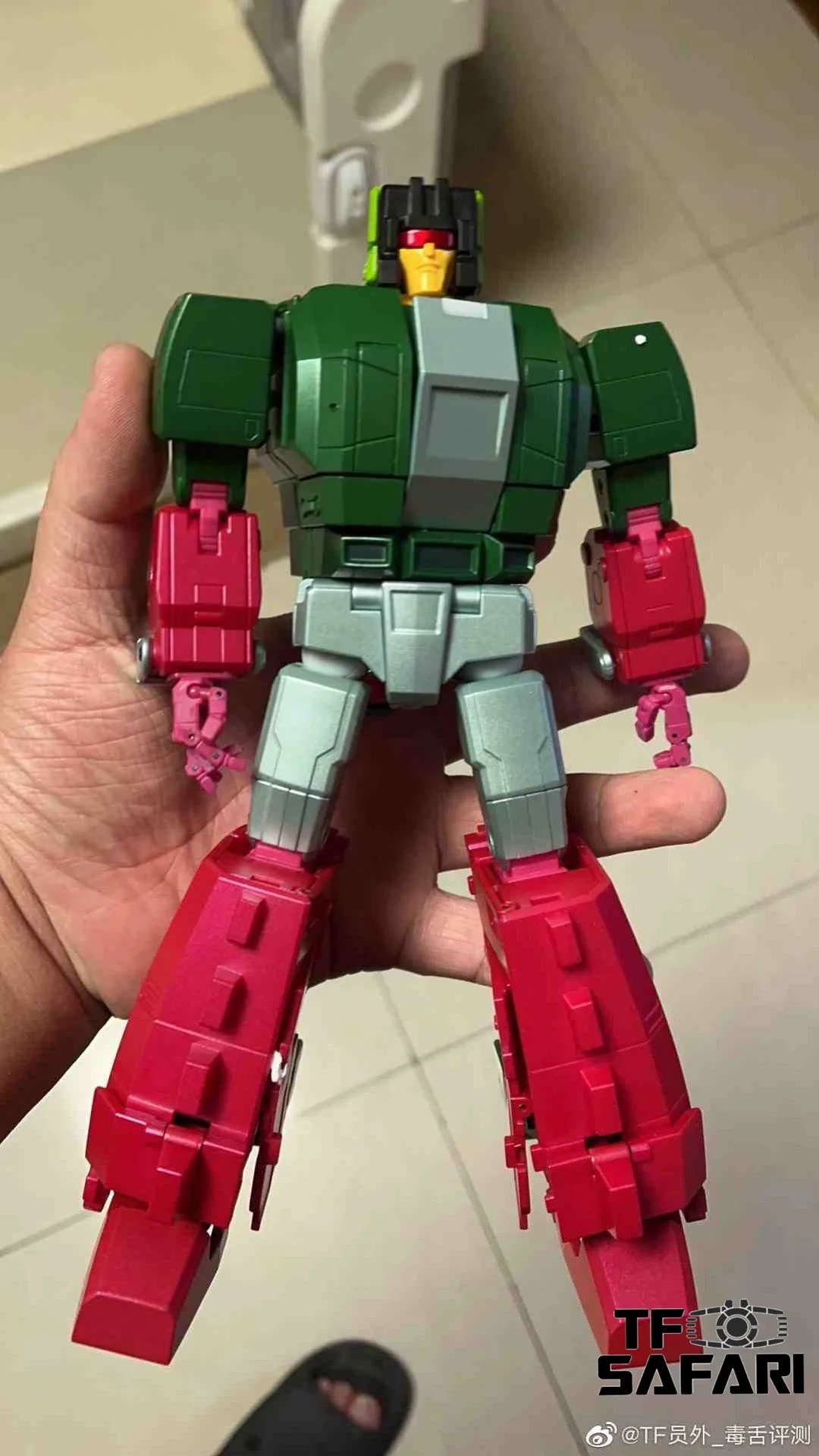 FansToys FansToys FT-51 FT51 Chomp (Skullcrusher MP size) 20cm / 8" 3 FansToys FansToys FT-51 FT51 Chomp (Skullcrusher MP size) 20cm / 8"