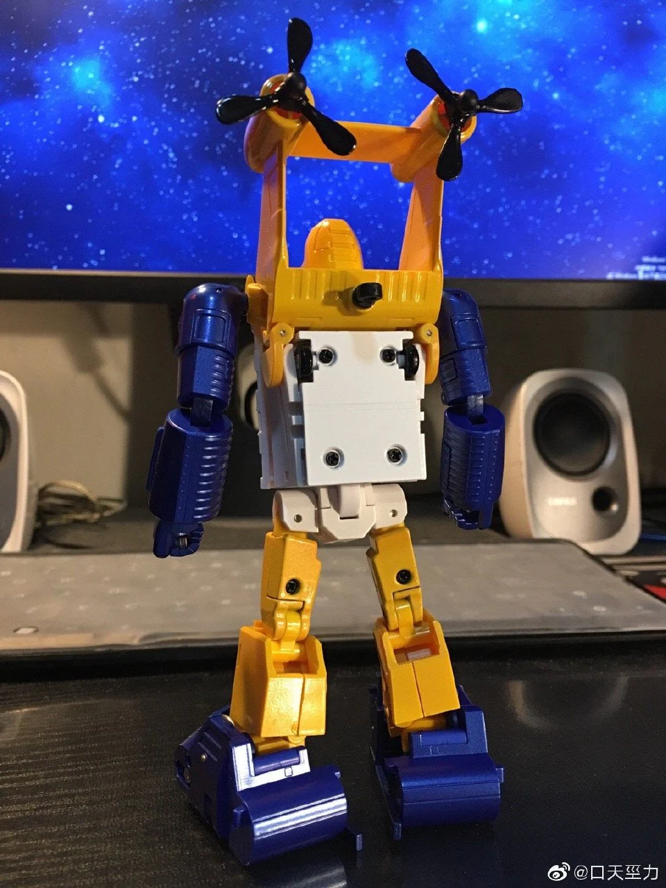 Xtransbots XTB MM-XII MMXII MM-12 MM12 Neptune ( Seaspray, MP Scale ) X-transbots 12cm / 5" 13 Xtransbots XTB MM-XII MMXII MM-12 MM12 Neptune ( Seaspray, MP Scale ) X-transbots 12cm / 5"