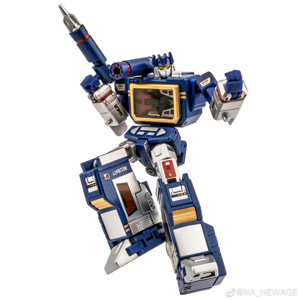 NA NewAge H21EX H-21EX Scaramanga ( Soundwave ) Toy Color 4 in 1 pack Toy Color Version New Age 9cm / 3.5" 6 NA NewAge H21EX H-21EX Scaramanga ( Soundwave ) Toy Color 4 in 1 pack Toy Color Version New Age 9cm / 3.5"