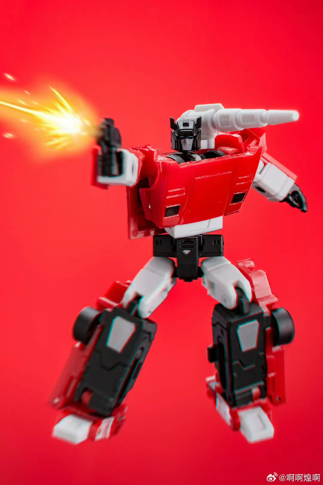 Magic Square MS-Toys MS-B07S MSB07S Red Cannon Sideswipe Repaint 2025 Version 9.5 cm/ 3.8" 4 Magic Square MS-Toys MS-B07S MSB07S Red Cannon Sideswipe Repaint 2025 Version 9.5 cm/ 3.8"