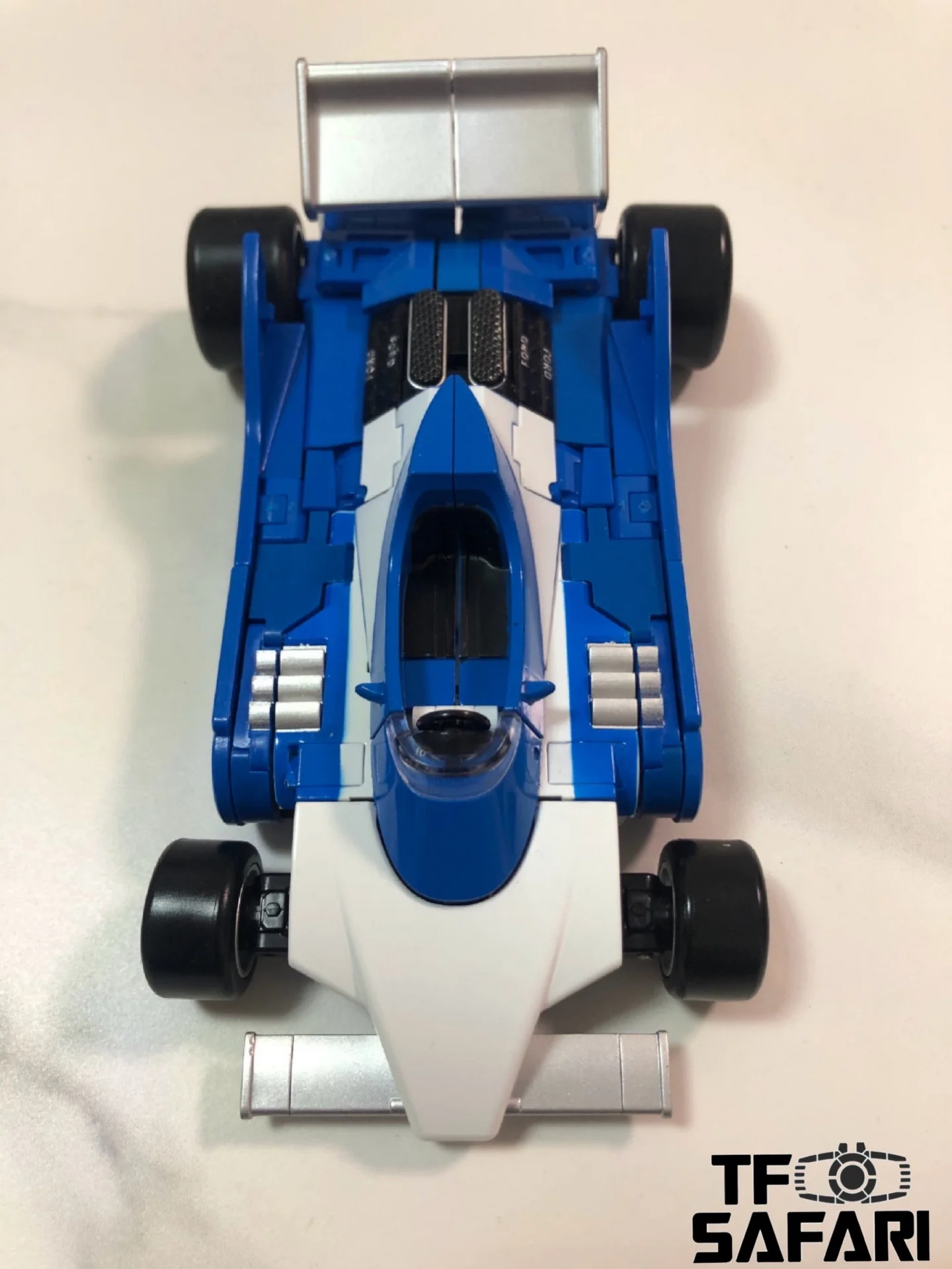 Transform Element TE-03 TE03 Phantom (MP Size, Mirage) 16cm / 6.3" 25 Transform Element TE-03 TE03 Phantom (MP Size, Mirage) 16cm / 6.3"
