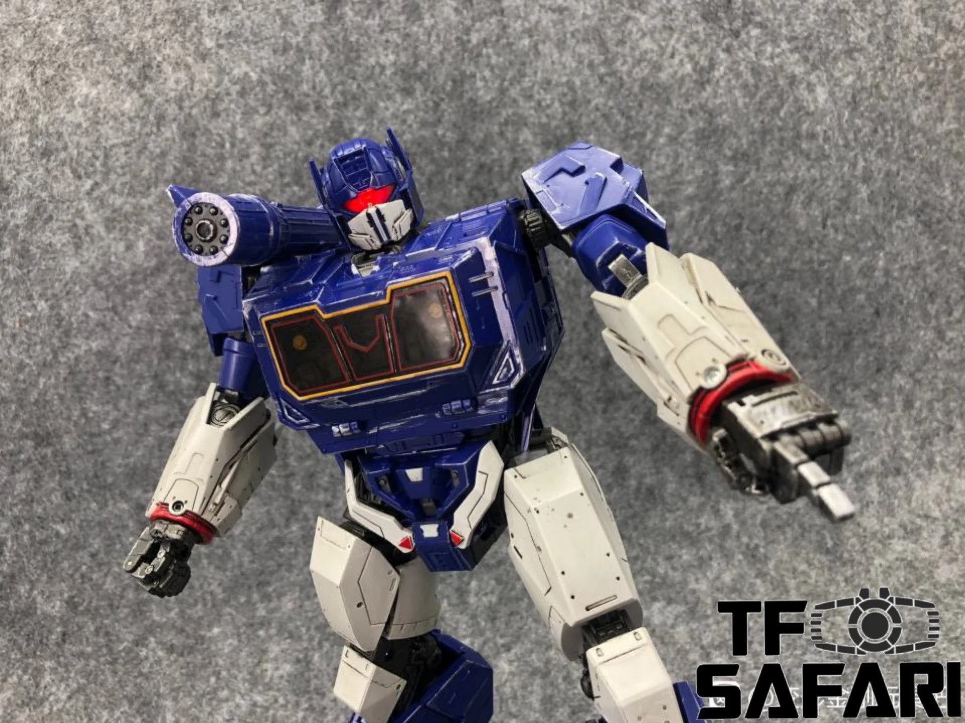 Mechanical Alliance SX-02P SX02P Soundwave ( Bumblebee Movie ) 27cm / 10.5cm 18 Mechanical Alliance SX-02P SX02P Soundwave ( Bumblebee Movie ) 27cm / 10.5cm