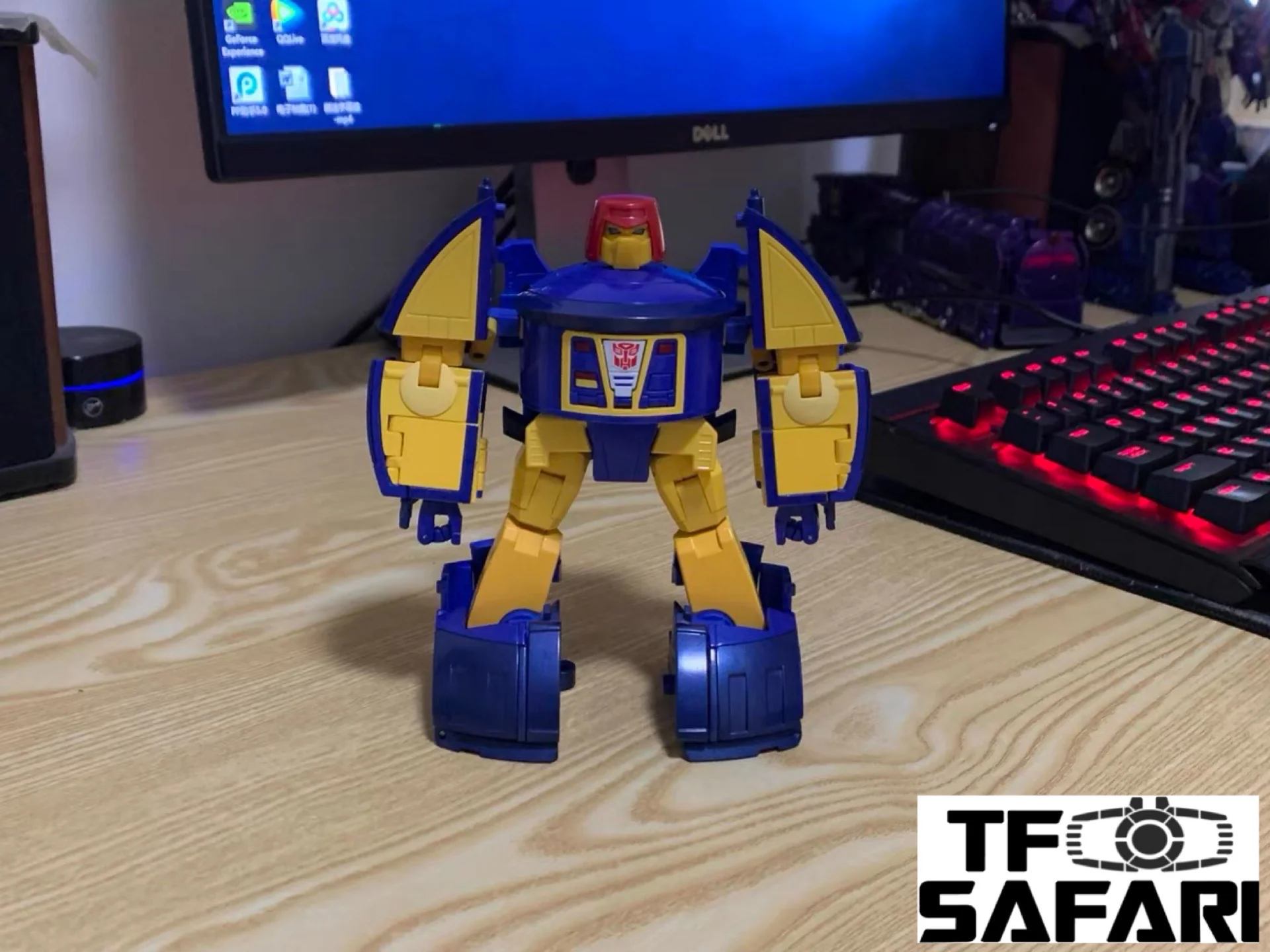 Xtransbots XTB MM-IXZ MMIXZ MM-9Z MM9Z Barada (Cosmo) Blue Version 12cm / 4.5" 11 Xtransbots XTB MM-IXZ MMIXZ MM-9Z MM9Z Barada (Cosmo) Blue Version 12cm / 4.5"