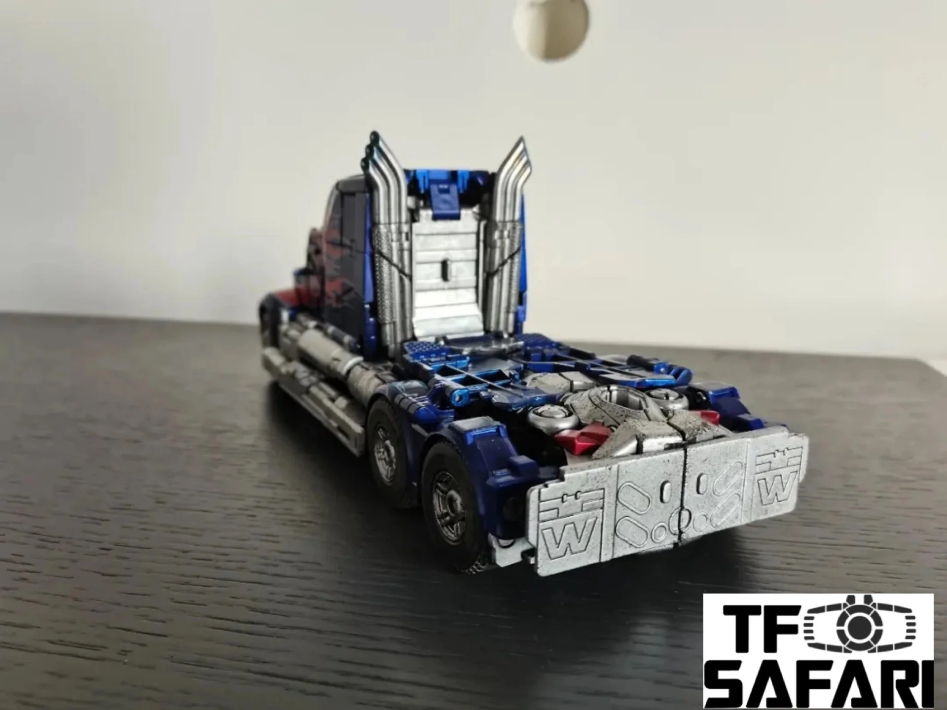 【Standard Ver.】 Toyworld TW-F01 TWF01 Tactics Waistcoat (Knight Orion, Optimus Prime) the Last Knight TLK Standard Version 28cm / 11" 12 【Standard Ver.】 Toyworld TW-F01 TWF01 Tactics Waistcoat (Knight Orion, Optimus Prime) the Last Knight TLK Standard Version 28cm / 11"