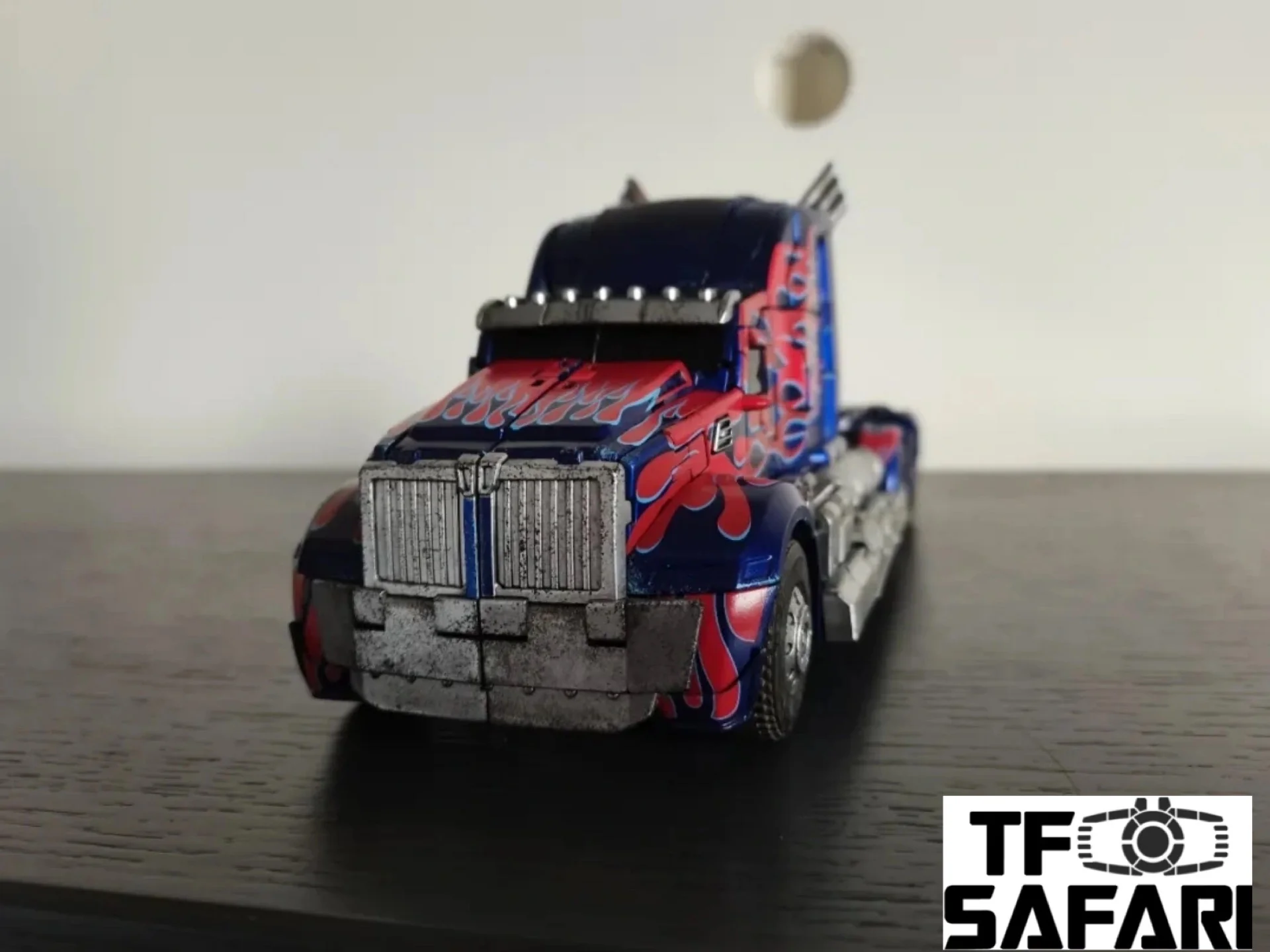 【Standard Ver.】 Toyworld TW-F01 TWF01 Tactics Waistcoat (Knight Orion, Optimus Prime) the Last Knight TLK Standard Version 28cm / 11" 14 【Standard Ver.】 Toyworld TW-F01 TWF01 Tactics Waistcoat (Knight Orion, Optimus Prime) the Last Knight TLK Standard Version 28cm / 11"