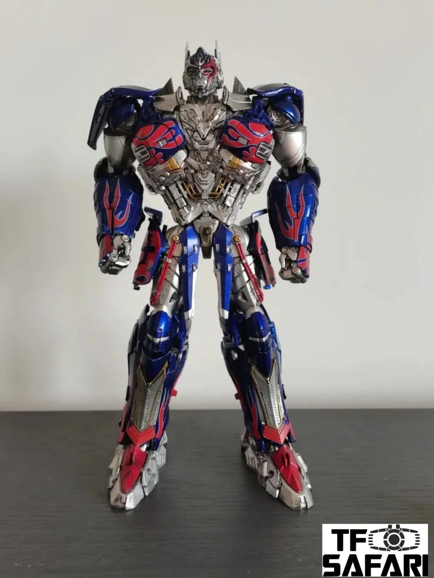 【Standard Ver.】 Toyworld TW-F01 TWF01 Tactics Waistcoat (Knight Orion, Optimus Prime) the Last Knight TLK Standard Version 28cm / 11" 5 【Standard Ver.】 Toyworld TW-F01 TWF01 Tactics Waistcoat (Knight Orion, Optimus Prime) the Last Knight TLK Standard Version 28cm / 11"