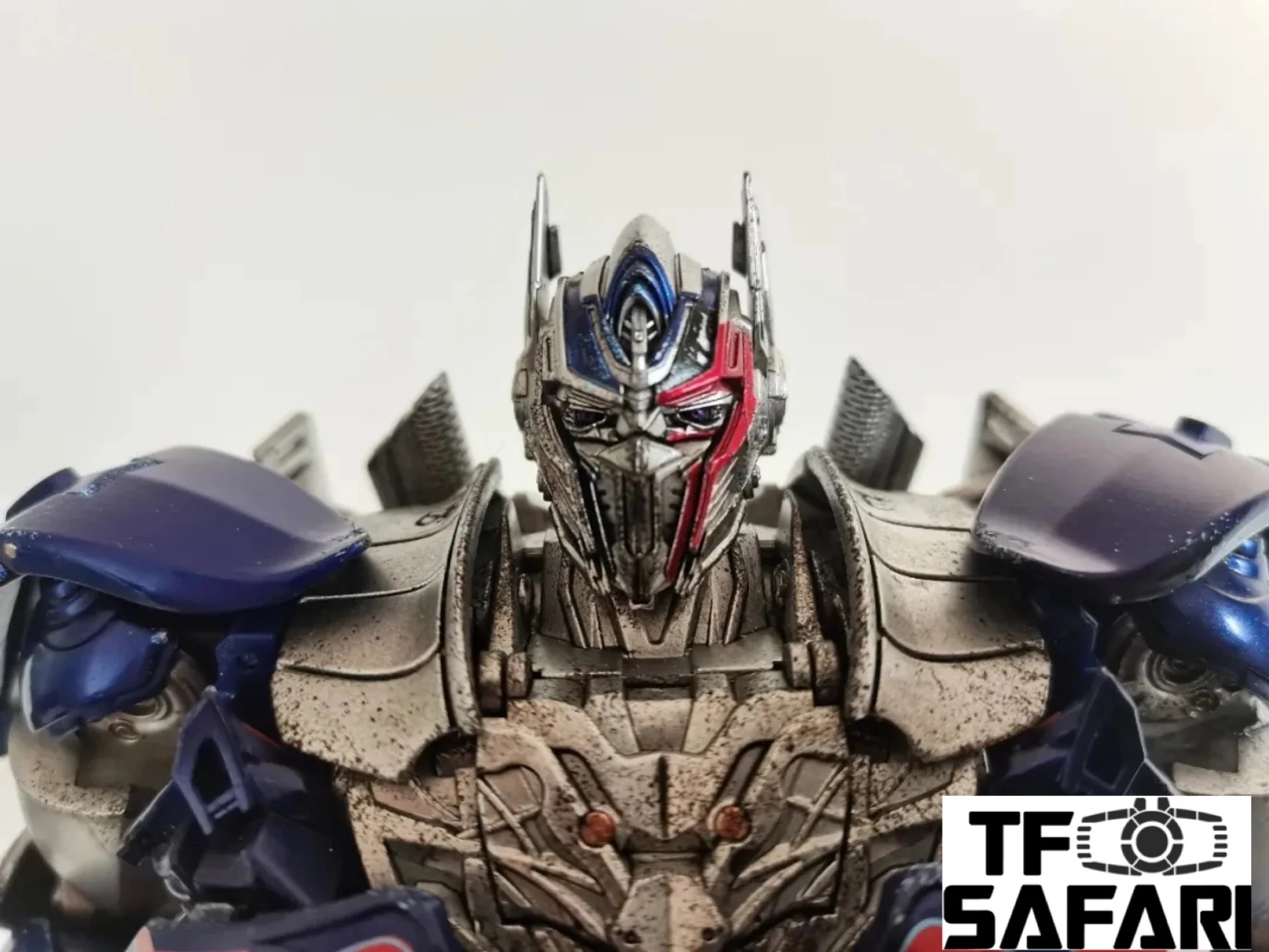 【Standard Ver.】 Toyworld TW-F01 TWF01 Tactics Waistcoat (Knight Orion, Optimus Prime) the Last Knight TLK Standard Version 28cm / 11" 10 【Standard Ver.】 Toyworld TW-F01 TWF01 Tactics Waistcoat (Knight Orion, Optimus Prime) the Last Knight TLK Standard Version 28cm / 11"