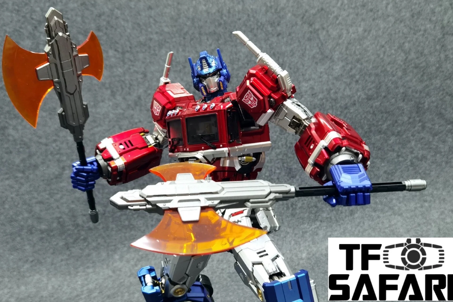 Tryace Toys TT-01 TT01 Commander (Optimus Prime, Non-transformable, Super-highly articulated) 32cm / 12" 4 Tryace Toys TT-01 TT01 Commander (Optimus Prime, Non-transformable, Super-highly articulated) 32cm / 12"