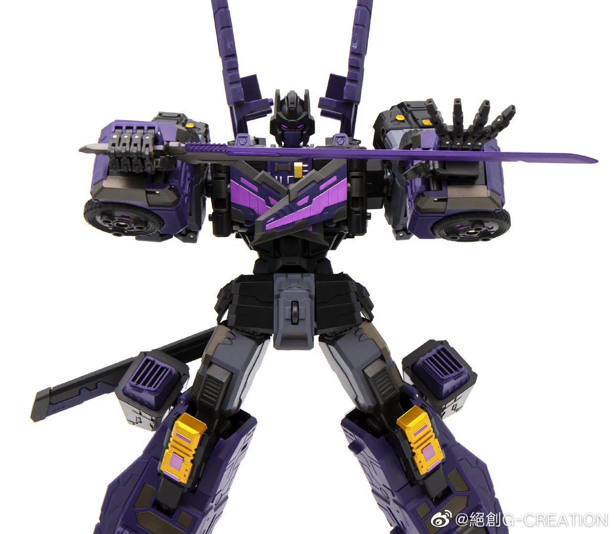 GC G-Creation GCreation GDW-03B Darkblade (Sixshot, Fumma Black Version) IDW Limited Version 30mm / 11.5“ 3 GC G-Creation GCreation GDW-03B Darkblade (Sixshot, Fumma Black Version) IDW Limited Version 30mm / 11.5“