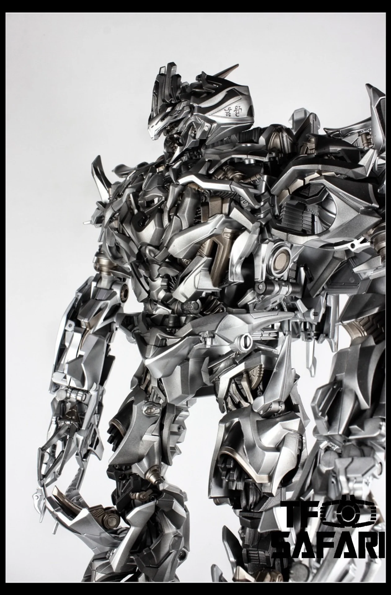 4th Party BMB AOYI Mech LS-12 LS12 Oversized MPM08 Megatron 37cm / 14.5" 16 4th Party BMB AOYI Mech LS-12 LS12 Oversized MPM08 Megatron 37cm / 14.5"