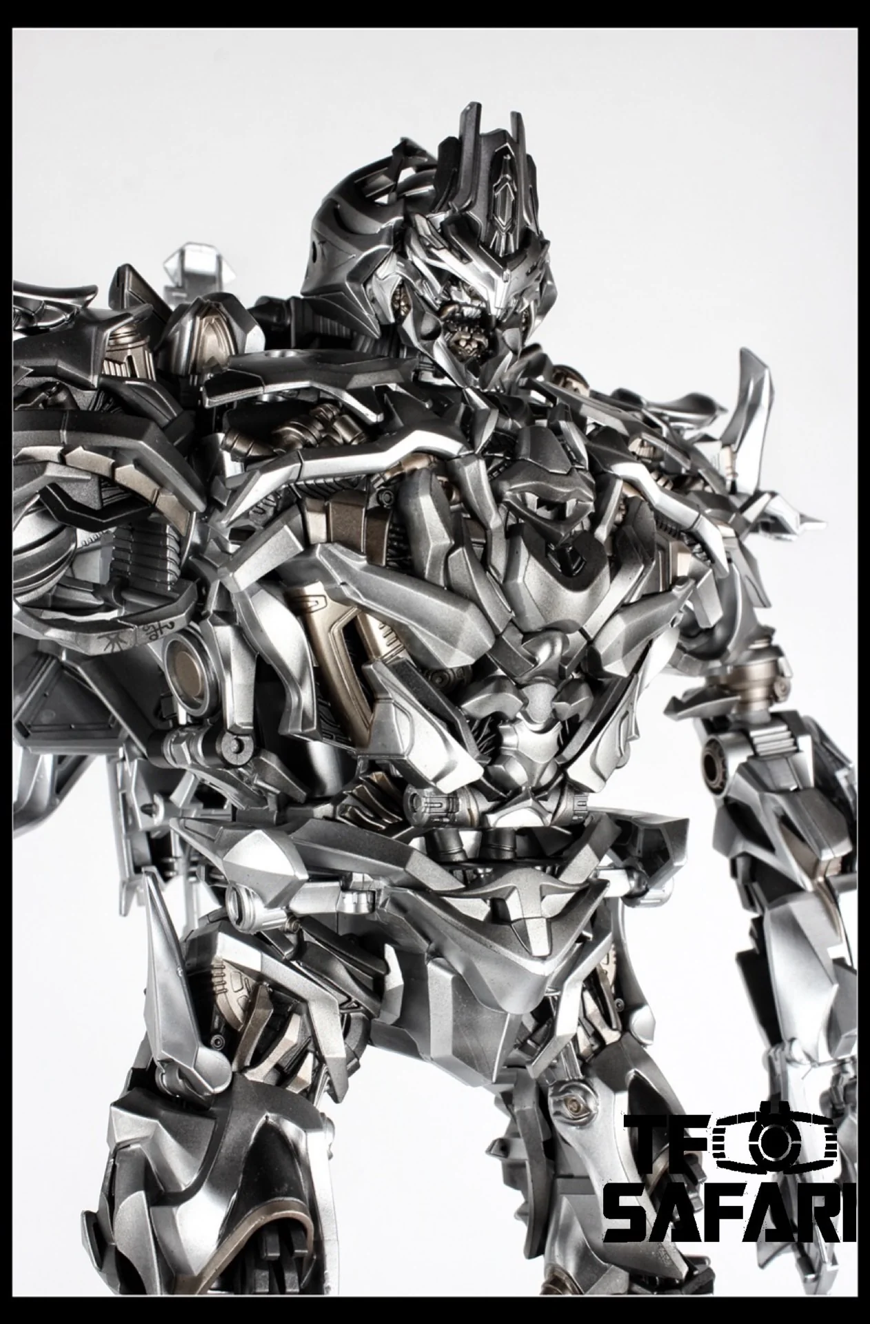 4th Party BMB AOYI Mech LS-12 LS12 Oversized MPM08 Megatron 37cm / 14.5" 17 4th Party BMB AOYI Mech LS-12 LS12 Oversized MPM08 Megatron 37cm / 14.5"