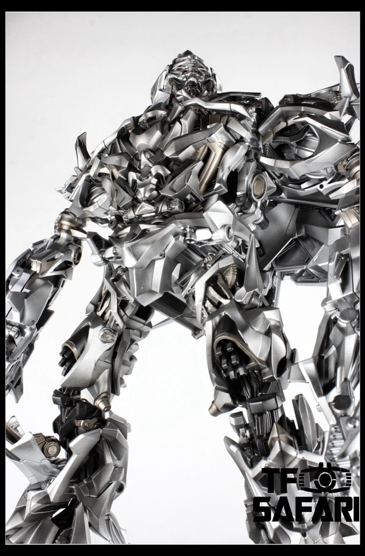 4th Party BMB AOYI Mech LS-12 LS12 Oversized MPM08 Megatron 37cm / 14.5" 19 4th Party BMB AOYI Mech LS-12 LS12 Oversized MPM08 Megatron 37cm / 14.5"