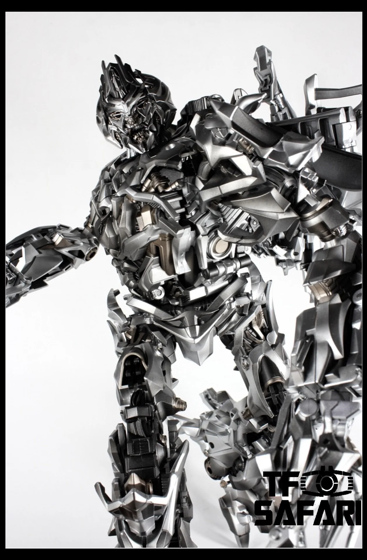 4th Party BMB AOYI Mech LS-12 LS12 Oversized MPM08 Megatron 37cm / 14.5" 25 4th Party BMB AOYI Mech LS-12 LS12 Oversized MPM08 Megatron 37cm / 14.5"
