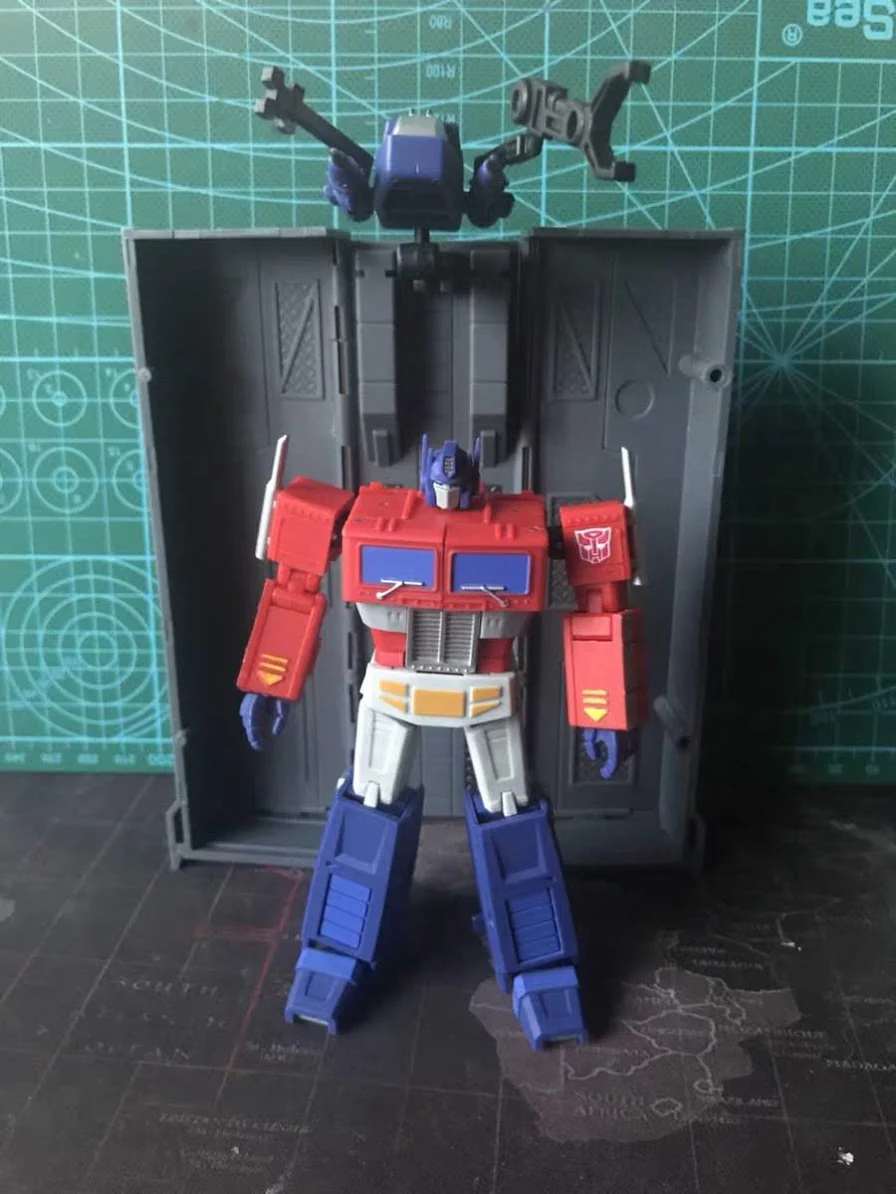 Magic Square MS-Toys MS-B18 MSB18 Light of Justice (Optimus Prime OP, Legends Class) 11cm, 4.5" 4 Magic Square MS-Toys MS-B18 MSB18 Light of Justice (Optimus Prime OP, Legends Class) 11cm, 4.5"