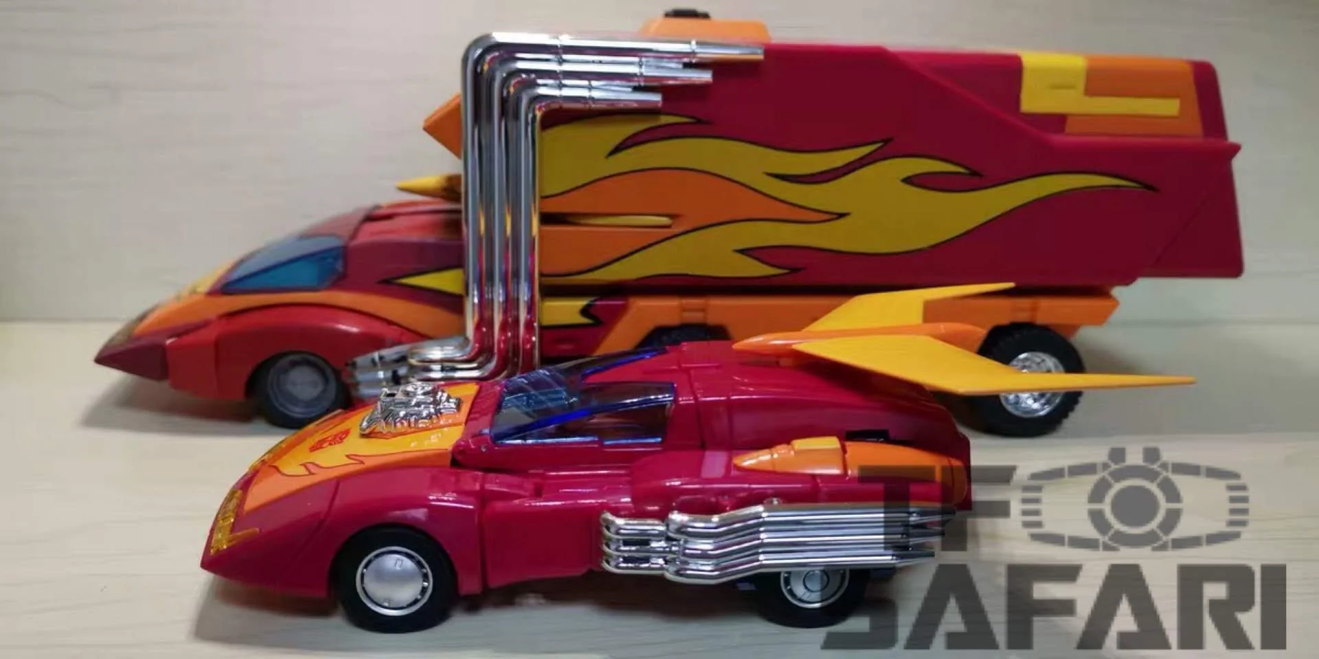 FansToys FT-17 FT17 Hoodlum (Hot Rod, MP size) Reissue Version 19cm / 7.5" 13 FansToys FT-17 FT17 Hoodlum (Hot Rod, MP size) Reissue Version 19cm / 7.5"