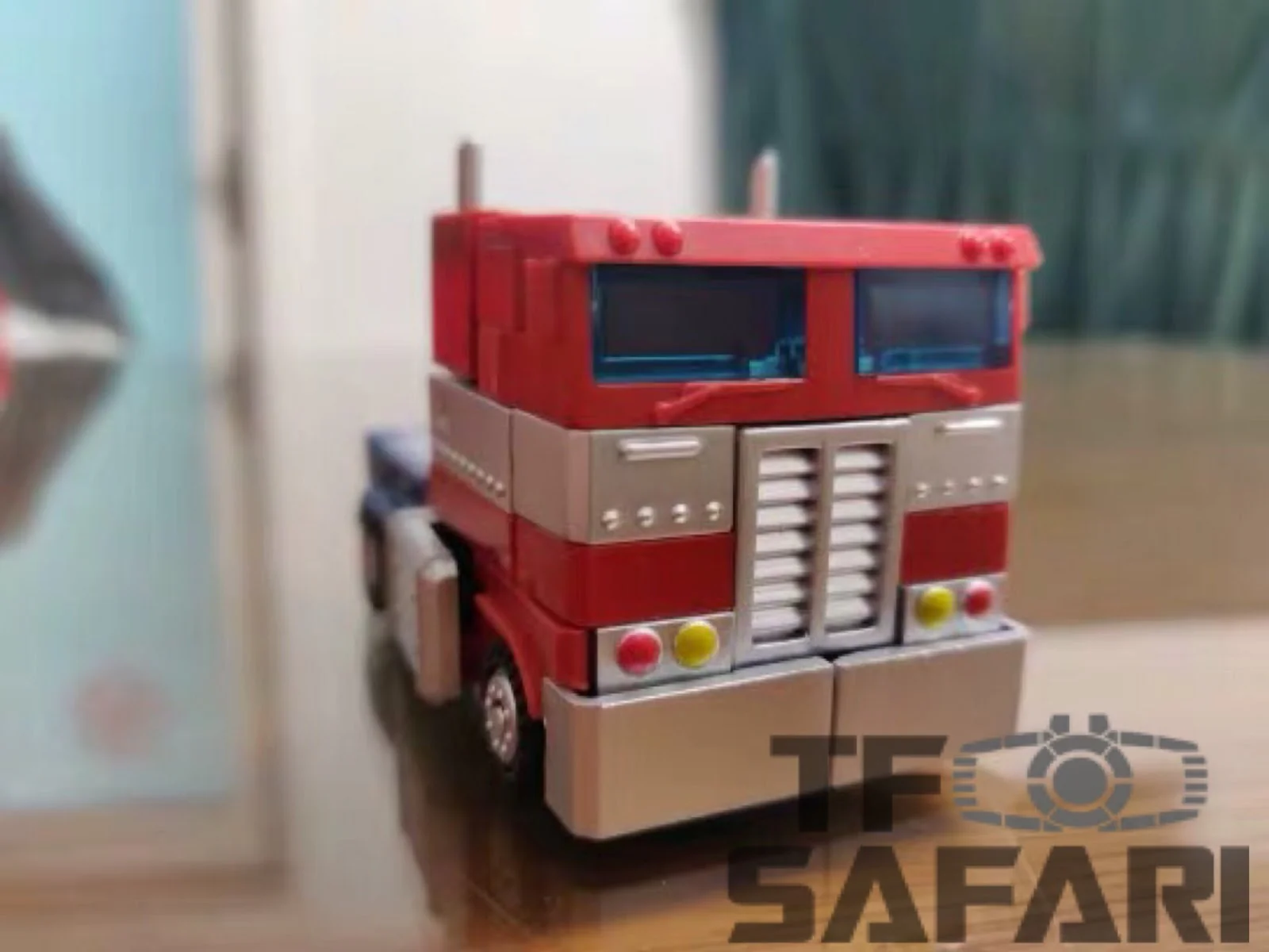 Kubianbao KBB Combat Commander GT-05 GT05 1:1 KO (Optimus Prime) 11cm 7 Kubianbao KBB Combat Commander GT-05 GT05 1:1 KO (Optimus Prime) 11cm
