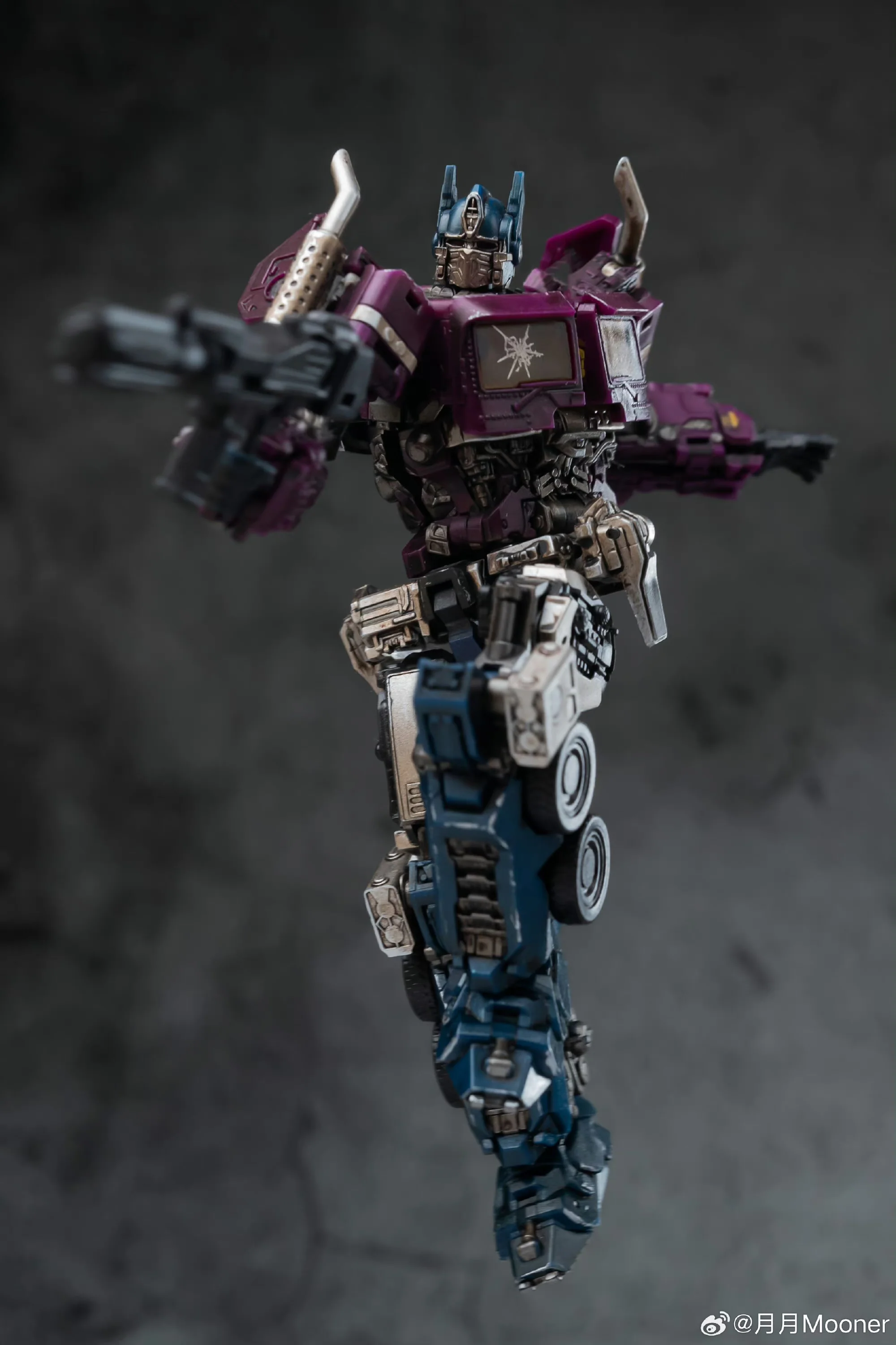 Lucky Cat Extreme Trans ET02SG ET-02SG Shatter (Bayverse Bumblebee Movie Optimus Prime SG Shattered Glass) Purple Version 10cm / 4" 3 Lucky Cat Extreme Trans ET02SG ET-02SG Shatter (Bayverse Bumblebee Movie Optimus Prime SG Shattered Glass) Purple Version 10cm / 4"