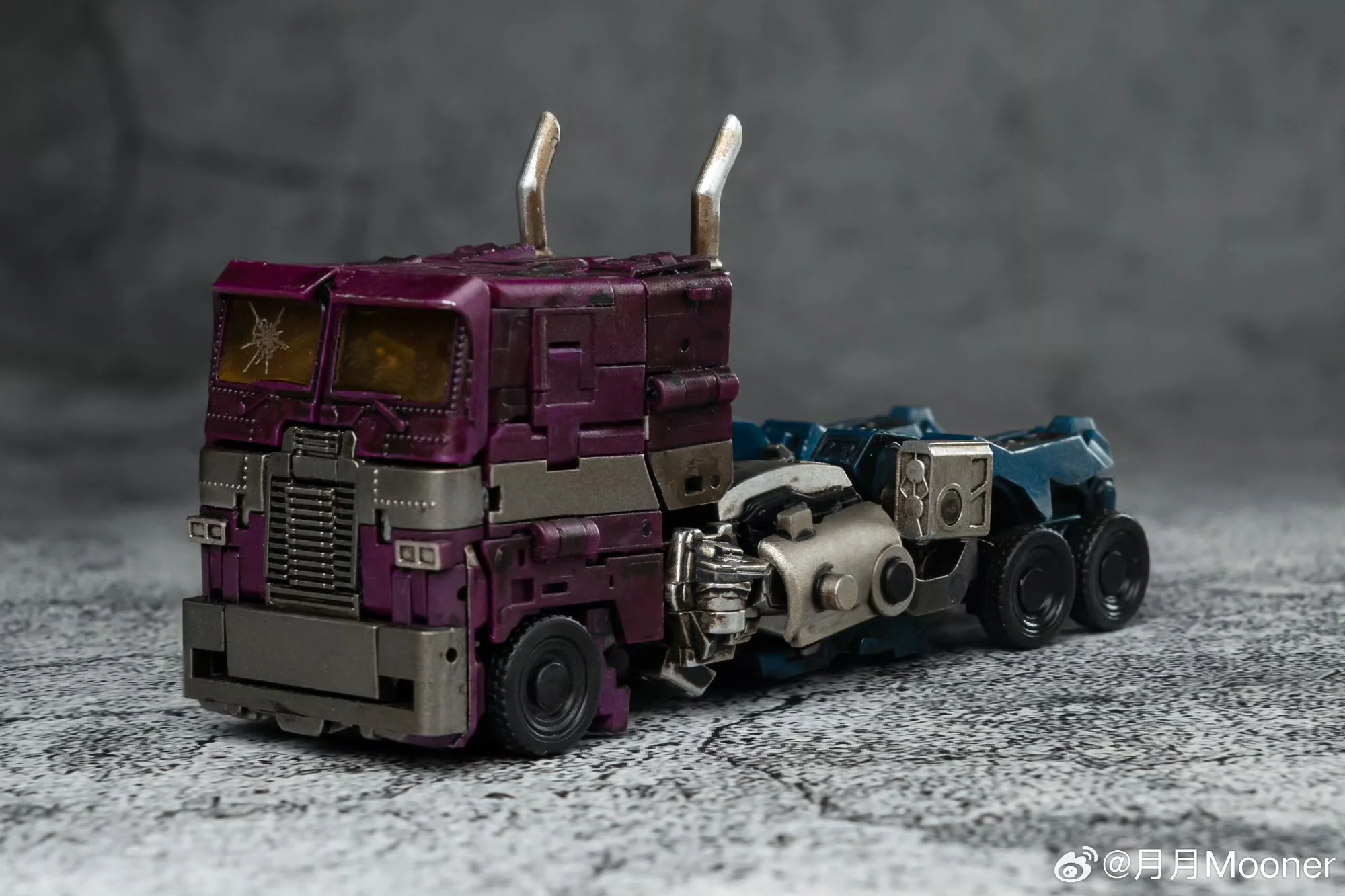 Lucky Cat Extreme Trans ET02SG ET-02SG Shatter (Bayverse Bumblebee Movie Optimus Prime SG Shattered Glass) Purple Version 10cm / 4" 4 Lucky Cat Extreme Trans ET02SG ET-02SG Shatter (Bayverse Bumblebee Movie Optimus Prime SG Shattered Glass) Purple Version 10cm / 4"