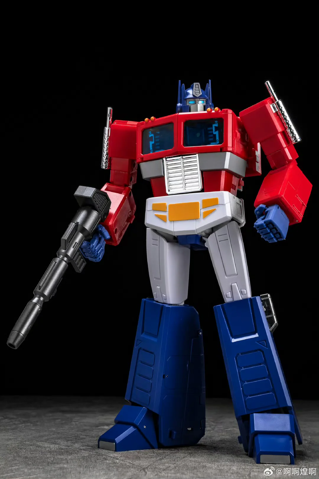 Magic Square MS-Toys MS-02Ultra MS02Ultra Light of Peace ( Optimus Prime 2.0 Version) MP Size 2025 Ultra Version 25cm / 9.8" 4 Magic Square MS-Toys MS-02Ultra MS02Ultra Light of Peace ( Optimus Prime 2.0 Version) MP Size 2025 Ultra Version 25cm / 9.8"