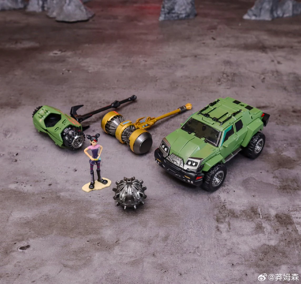 Gear Factory (Aka APC Toys) GF02 GF-02 (APC011) Giant Hammer ( TFP Bulkhead) 3 Gear Factory (Aka APC Toys) GF02 GF-02 (APC011) Giant Hammer ( TFP Bulkhead)