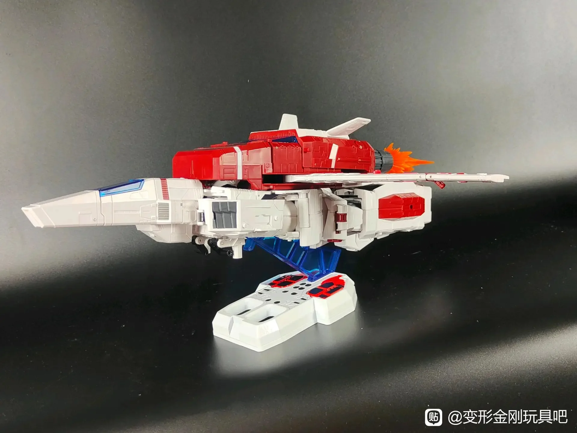 4th party Vincoroor V33-06 Fire of The Sky (Oversized OS KO WFC Siege WFC-S28 Jetfire) 17 4th party Vincoroor V33-06 Fire of The Sky (Oversized OS KO WFC Siege WFC-S28 Jetfire)