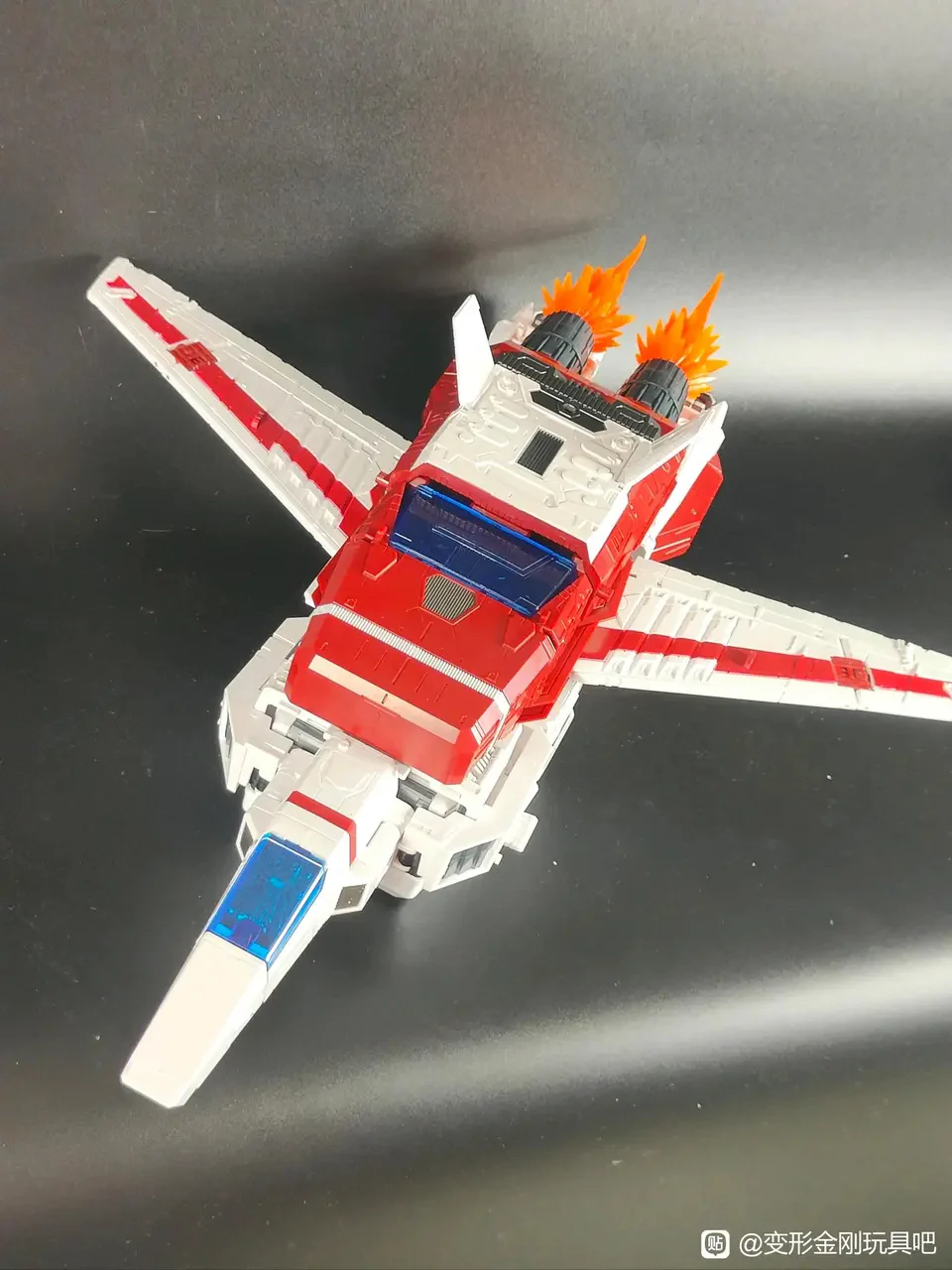 4th party Vincoroor V33-06 Fire of The Sky (Oversized OS KO WFC Siege WFC-S28 Jetfire) 19 4th party Vincoroor V33-06 Fire of The Sky (Oversized OS KO WFC Siege WFC-S28 Jetfire)