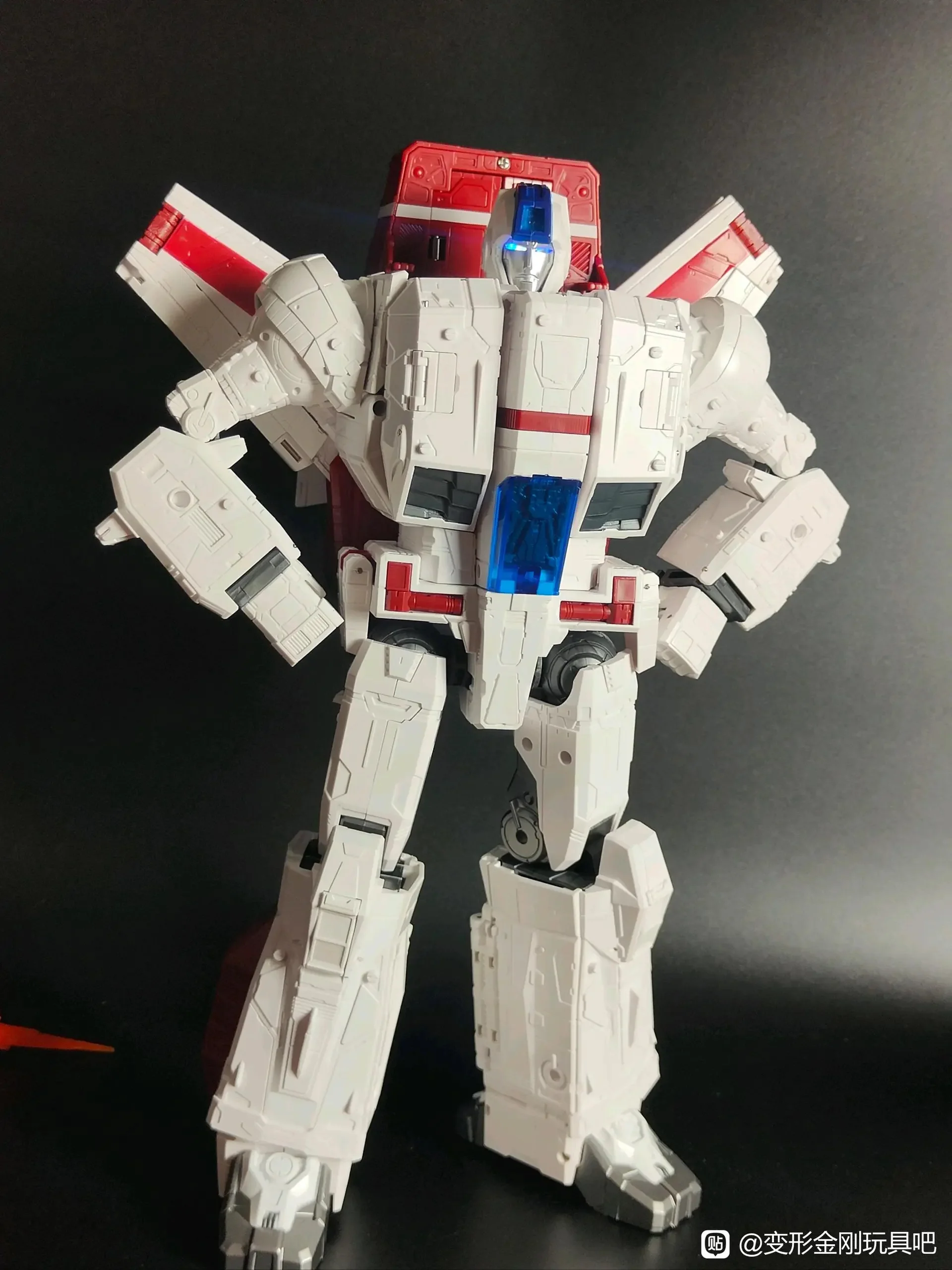 4th party Vincoroor V33-06 Fire of The Sky (Oversized OS KO WFC Siege WFC-S28 Jetfire) 6 4th party Vincoroor V33-06 Fire of The Sky (Oversized OS KO WFC Siege WFC-S28 Jetfire)