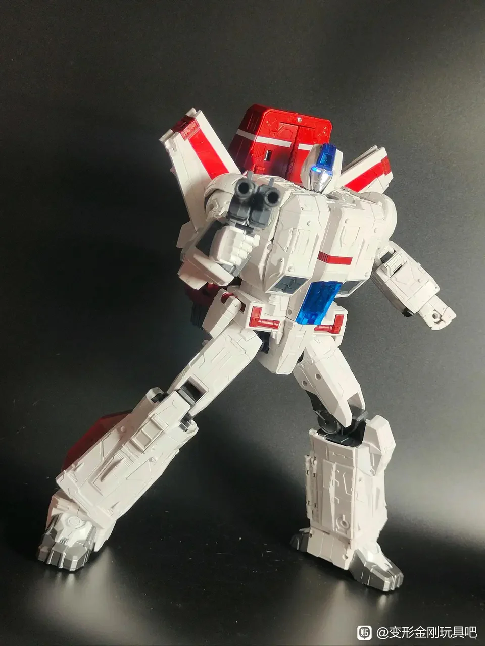 4th party Vincoroor V33-06 Fire of The Sky (Oversized OS KO WFC Siege WFC-S28 Jetfire) 7 4th party Vincoroor V33-06 Fire of The Sky (Oversized OS KO WFC Siege WFC-S28 Jetfire)