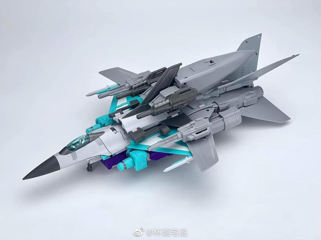 FansHobby FH MB-23A MB23A Fright Storm (Buster / Dreadwind) 23.5cm / 9.3" 12 FansHobby FH MB-23A MB23A Fright Storm (Buster / Dreadwind) 23.5cm / 9.3"
